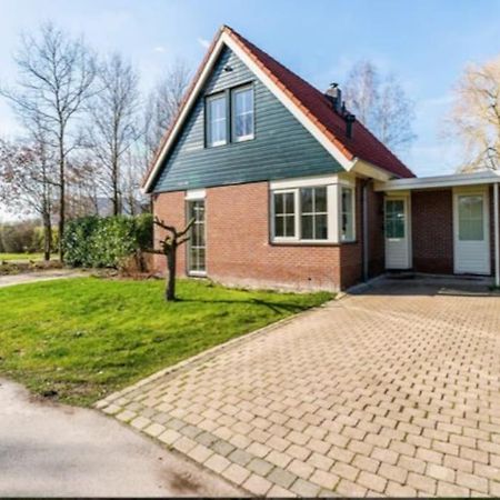 Comfort Villa For 8 People Zeewolde Exteriör bild
